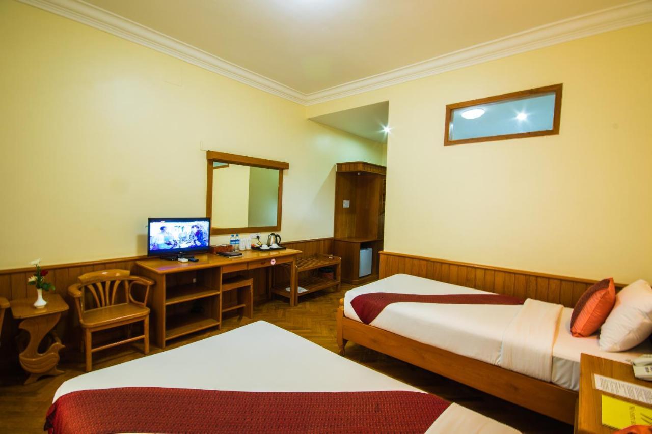 Win Unity Hotel Pyin Oo Lwin Exterior foto